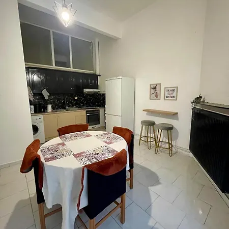 Modern Netflix Balcony Apartamento *